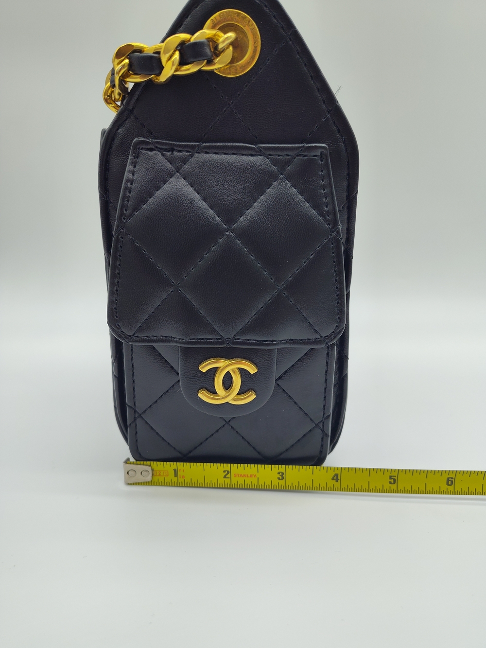 CHANEL Makeup Quilted Chain Cosmetic Bag Black Gold Colorway France GWP LAST ONE - Picture 11 of 14